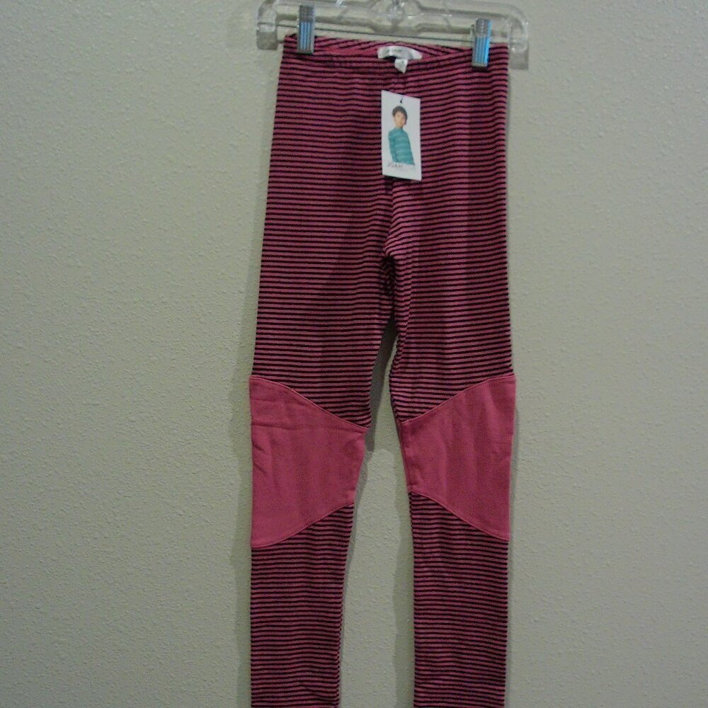 Magenta Leggings with stripes